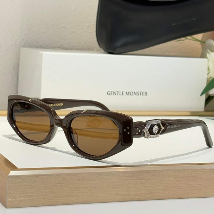 Picture of Gentle Monster Sunglasses _SKUfw68371963fw